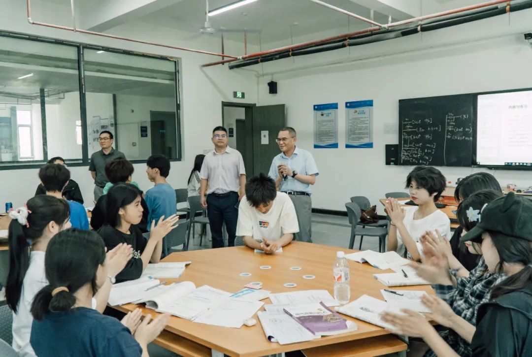 0d10294d7eec8a8030727127c713825a.jpg 30.jpg