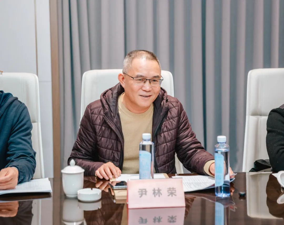 e7c16adbd6298e3d42ba473ad2acc51c.jpg 54.jpg