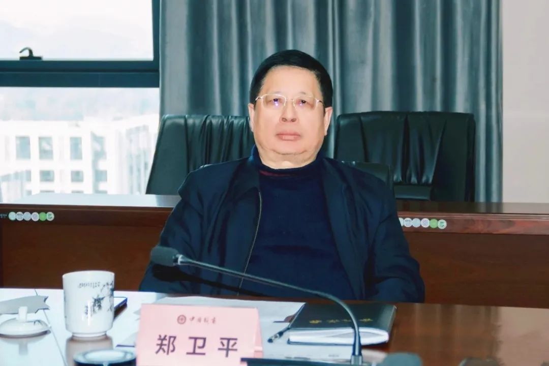 52b11ba18e6d340c3bbd47cd6b81aaf5.jpg 124.jpg